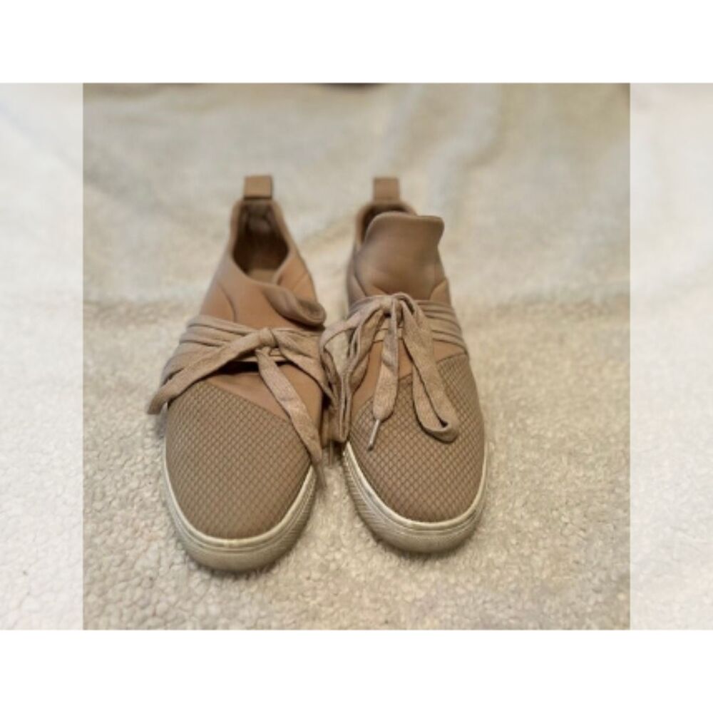 Steve Madden Light Pink Women's Shoe size 6.5